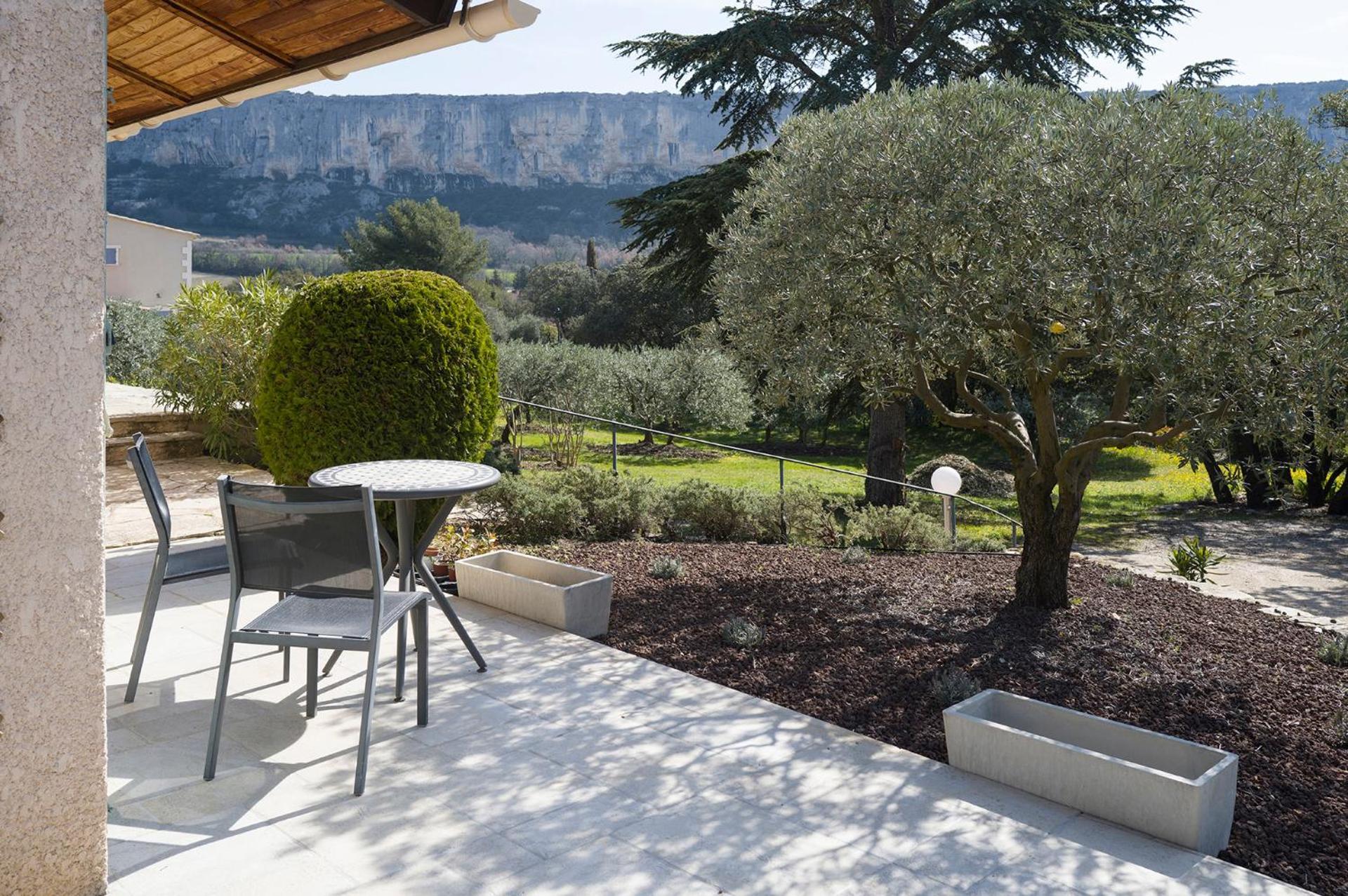 Les Cistes Villa Lioux ภายนอก รูปภาพ