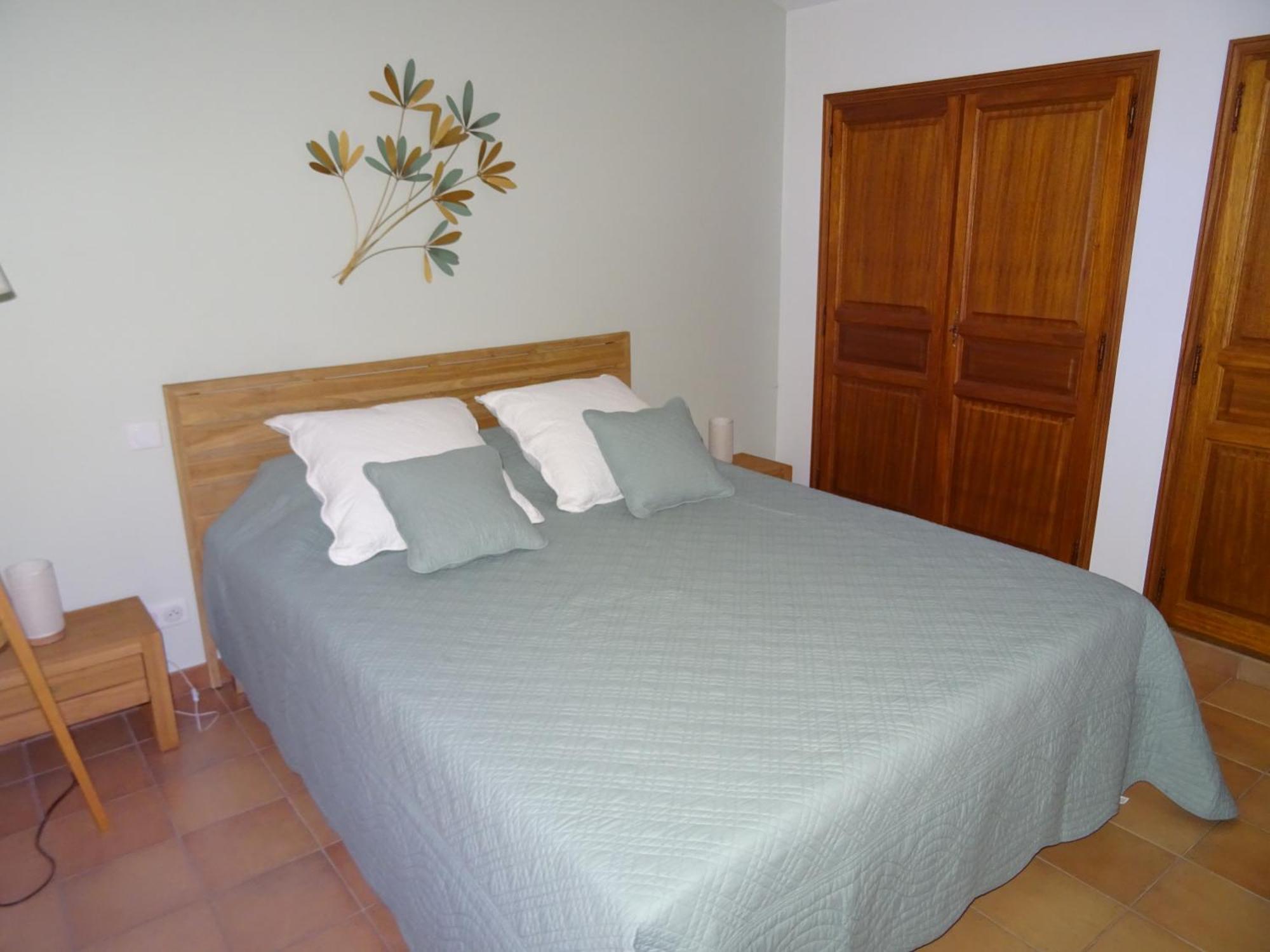 Les Cistes Villa Lioux ภายนอก รูปภาพ